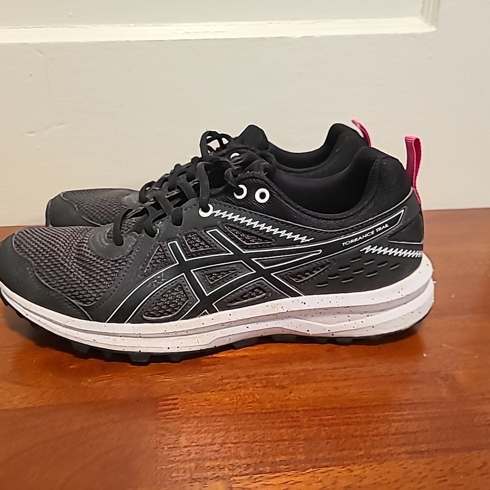 ASICS Black and White Running Shoes